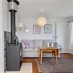 Lilie - 150m From The Sea By Interhome Nyaraló *